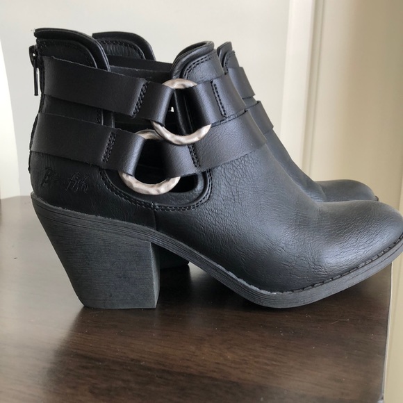 Blowfish Shoes - Black heeled booties